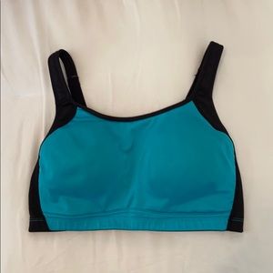 Women’s champion sports bra